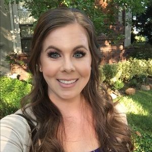 Meet your Posher, Kim